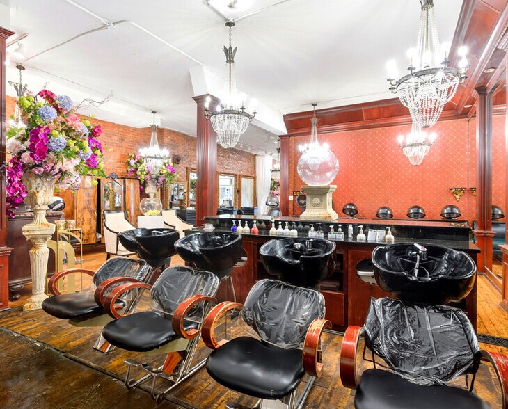 More Photos Of 321-323 Edgewood Ave, Atlanta Loft Creative Space For Lease