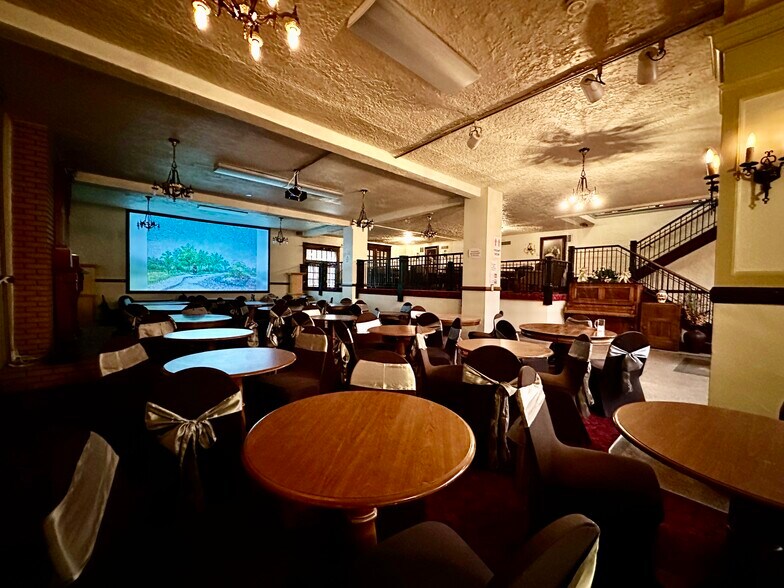 More Photos Of 925 1st Ave, Monte Vista Hotel For Sale