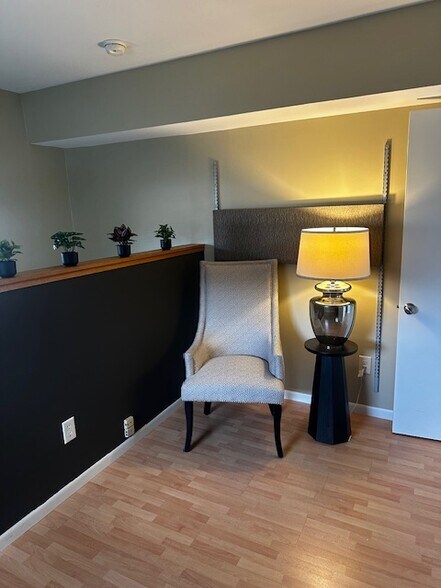 More Photos Of 3049 S Service Dr, Red Wing Loft Creative Space For Lease