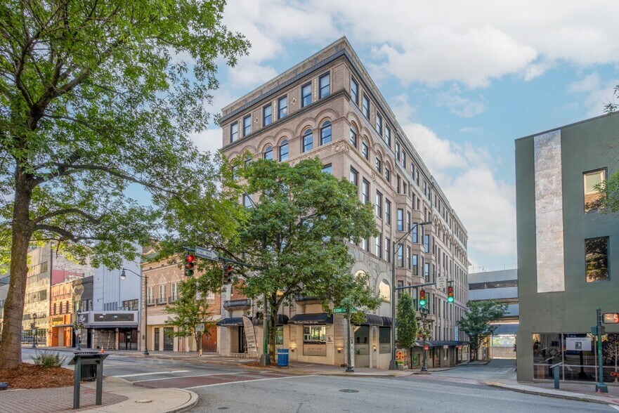 Primary Photo Of 125 S Elm St, Greensboro Office For Lease