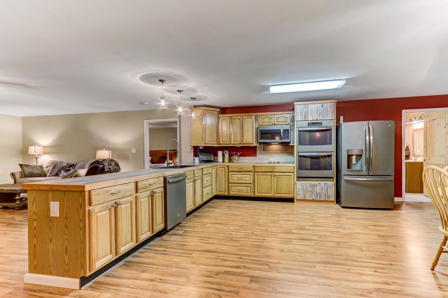 More Photos Of 227-229 S Scales St, Reidsville Storefront Retail Residential For Sale