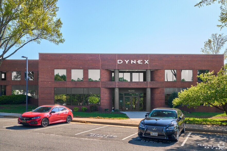 More Photos Of 14340-14370 Sullyfield Cir, Chantilly Flex For Lease