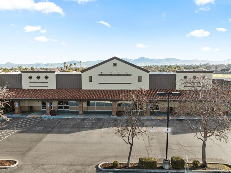More Photos Of 1701 Airline Hwy, Hollister Freestanding For Lease