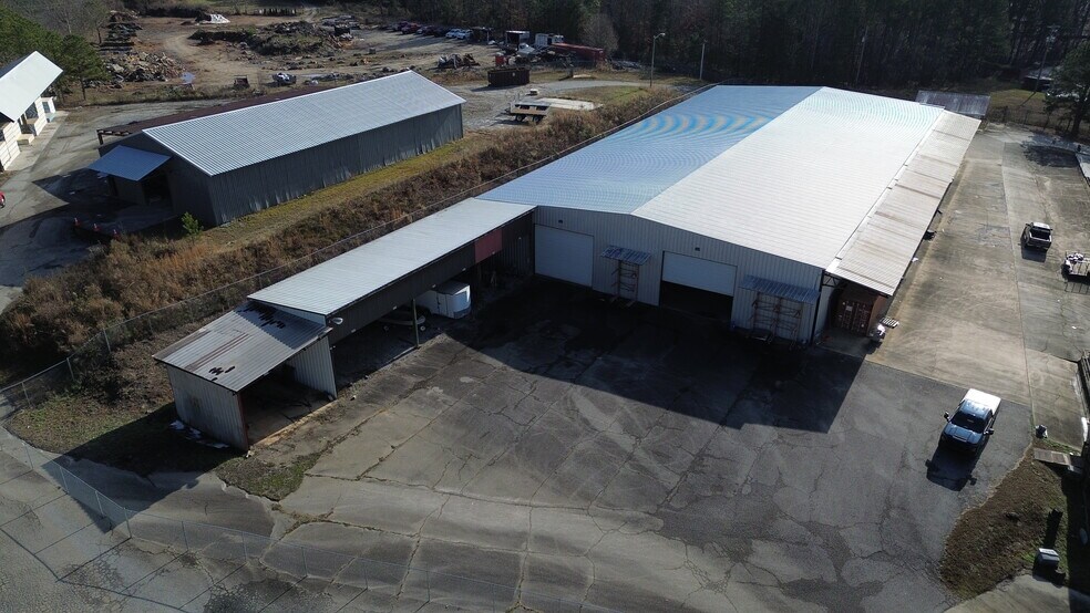 More Photos Of 5711 Highway 53 E, Dawsonville Warehouse For Lease