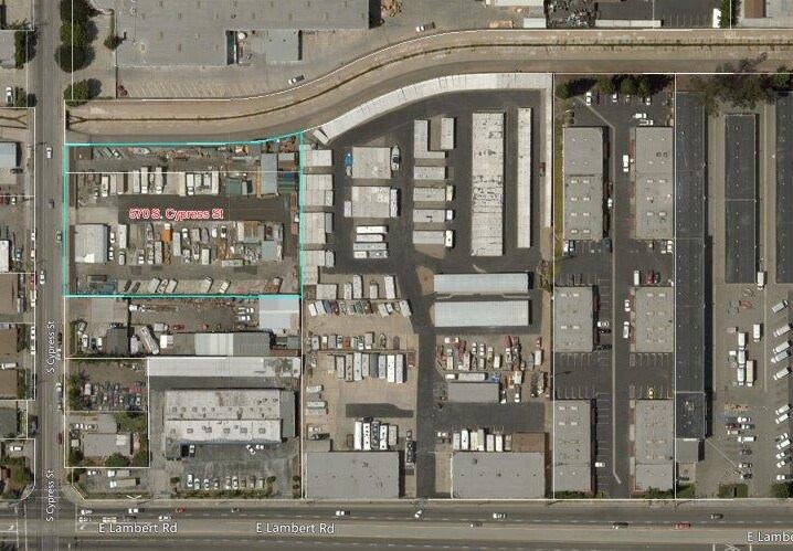 More Photos Of 570 S Cypress St, La Habra Land For Lease