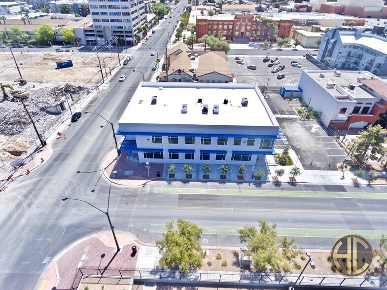 More Photos Of 601 E Bridger Ave, Las Vegas Office For Lease