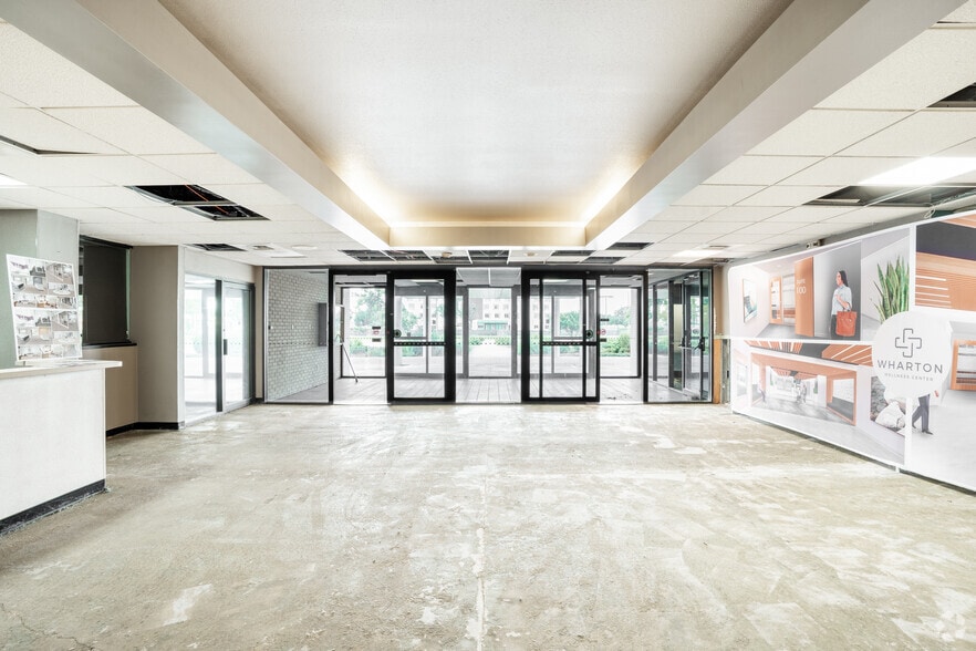 More Photos Of 2100 Regional Medical Dr, Wharton Hospital For Sale