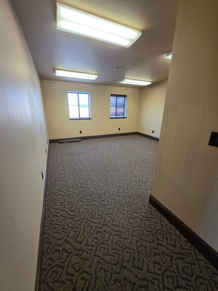 More Photos Of 13290 Contractors Dr, Chico Manufacturing For Lease