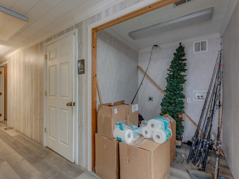 More Photos Of 535 Old Rosman hwy, Brevard Flex For Sale