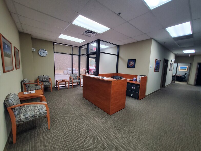 More Photos Of 3619 Richmond Hwy, Stafford Light Distribution For Sale