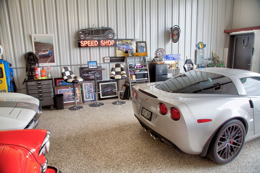 More Photos Of 2364 Industrial Ln, Broomfield Warehouse For Sale