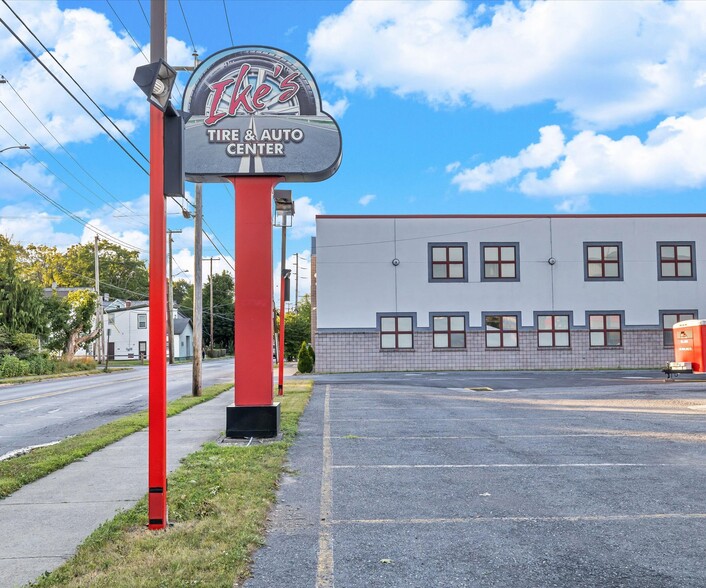 More Photos Of 110 N Courtland St, East Stroudsburg Auto Dealership For Sale