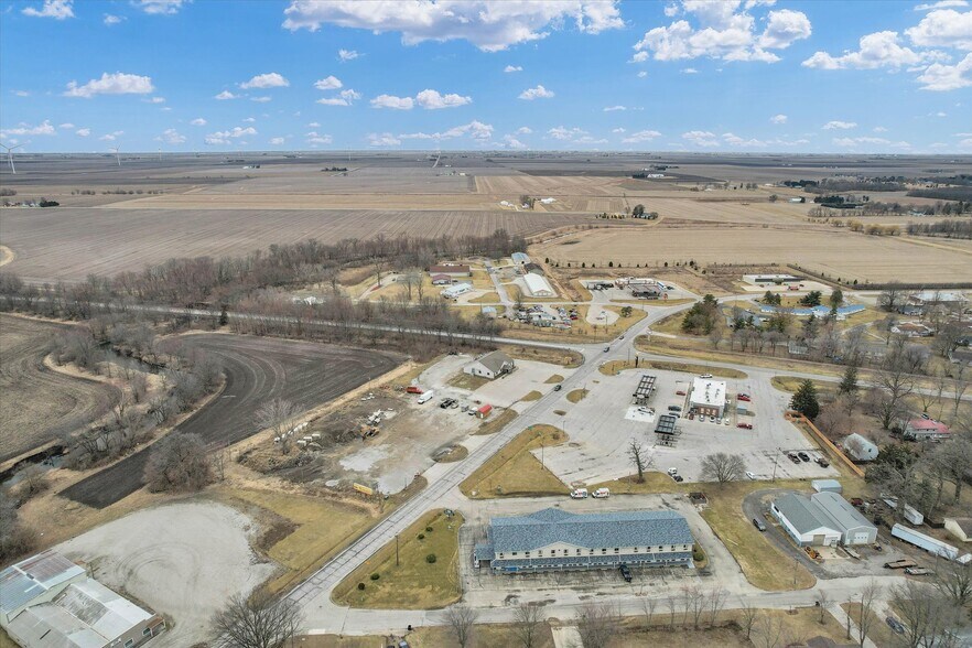 More Photos Of 940 Clinton Ave, Farmer City Land For Sale