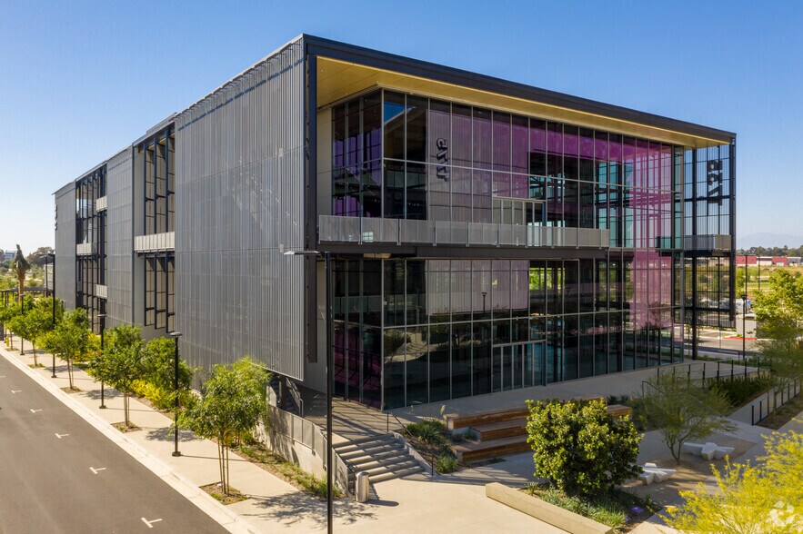 More Photos Of 1735 Flight Way, Tustin Office For Lease