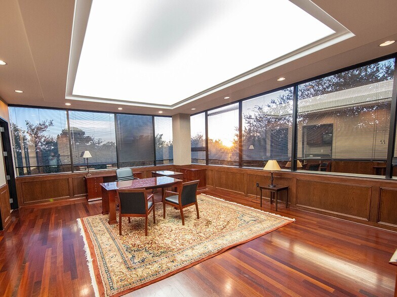 More Photos Of 10943 N Sam Houston Pky W, Houston Office For Sale