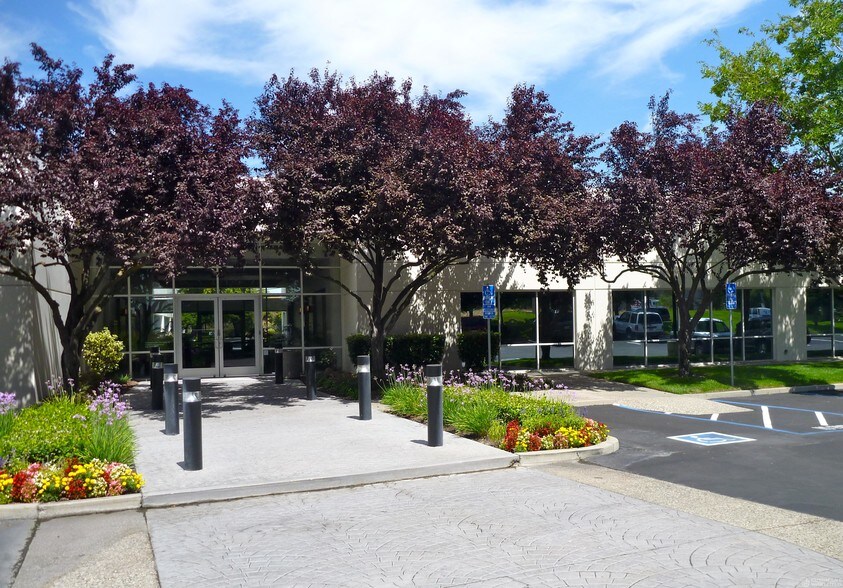 Primary Photo Of 4600 Northgate Blvd, Sacramento Office For Lease