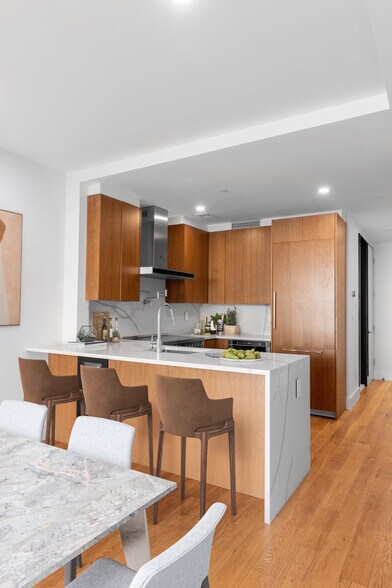 More Photos Of 231 W 20th St, New York Apartments For Sale