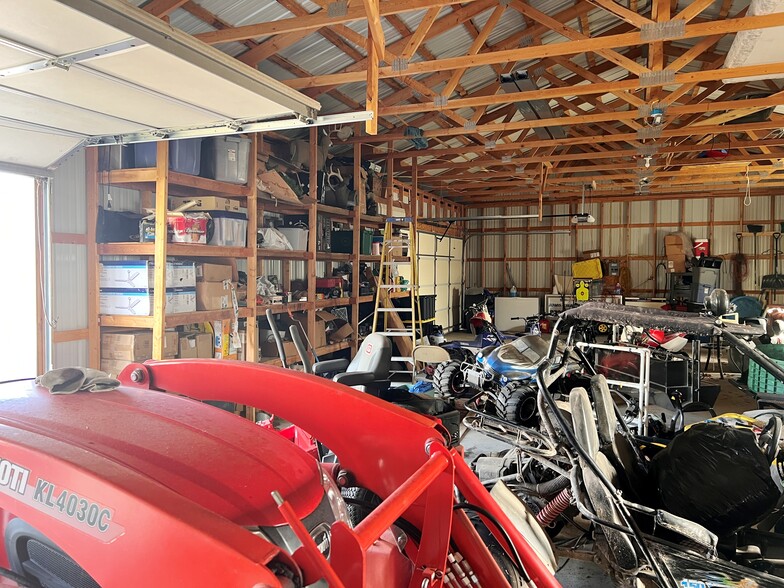 More Photos Of 7300 MN-6, Remer Auto Repair For Sale