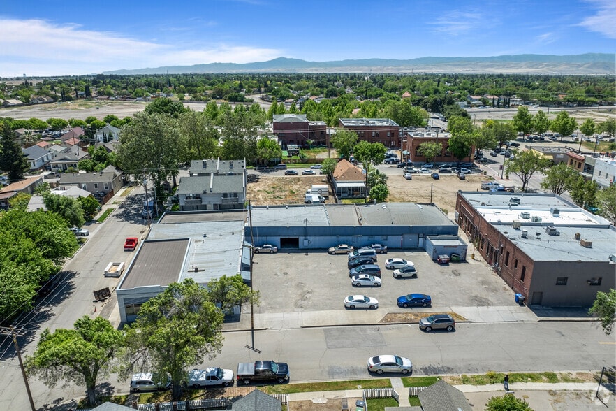 More Photos Of 18-36 E 8th St, Tracy Freestanding For Lease