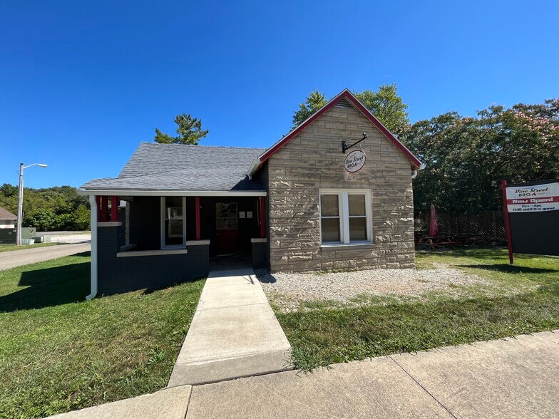 Primary Photo Of 120 W Temperance St, Ellettsville Restaurant For Sale