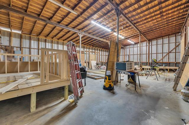 More Photos Of 53 Garden Ave, Georgetown Warehouse For Sale