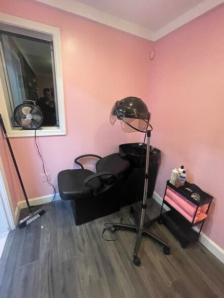 More Photos Of 801-829 Southern Ave, Oxon Hill Unknown For Lease