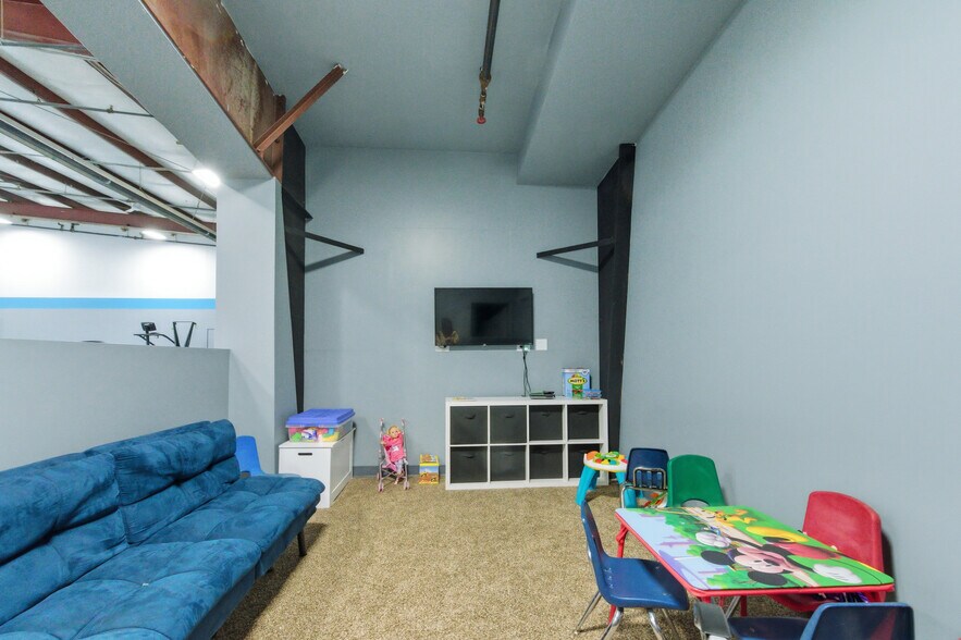 More Photos Of 1657 N State St, Lehi Coworking Space