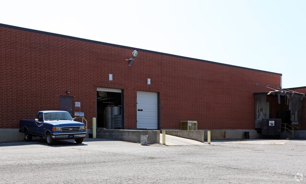More Photos Of 2130 Brevard Rd, High Point Manufacturing For Lease