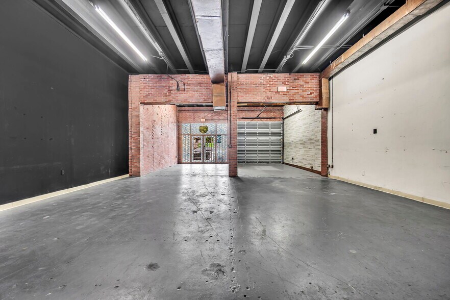 More Photos Of 750-760 SW 10th Ave, Miami Storefront Retail Office For Lease