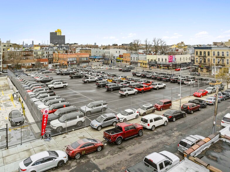 More Photos Of 900-932 Wyckoff Ave, Brooklyn Land For Lease