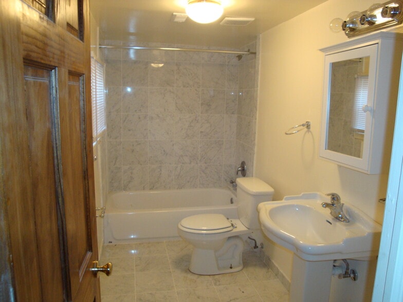 More Photos Of 4013 Graceland Ln, Catlett Manufactured Housing Mobile Home Park For Sale