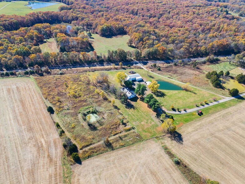 More Photos Of 29560 Reames Ln, Jonesburg Industrial For Sale