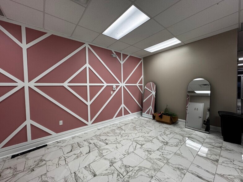 More Photos Of 571 Cross Keys Rd, Sicklerville Medical For Lease