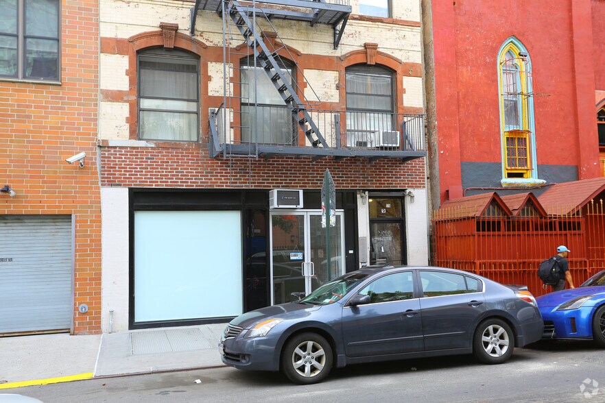 More Photos Of 178 Norfolk St, New York Apartments For Lease