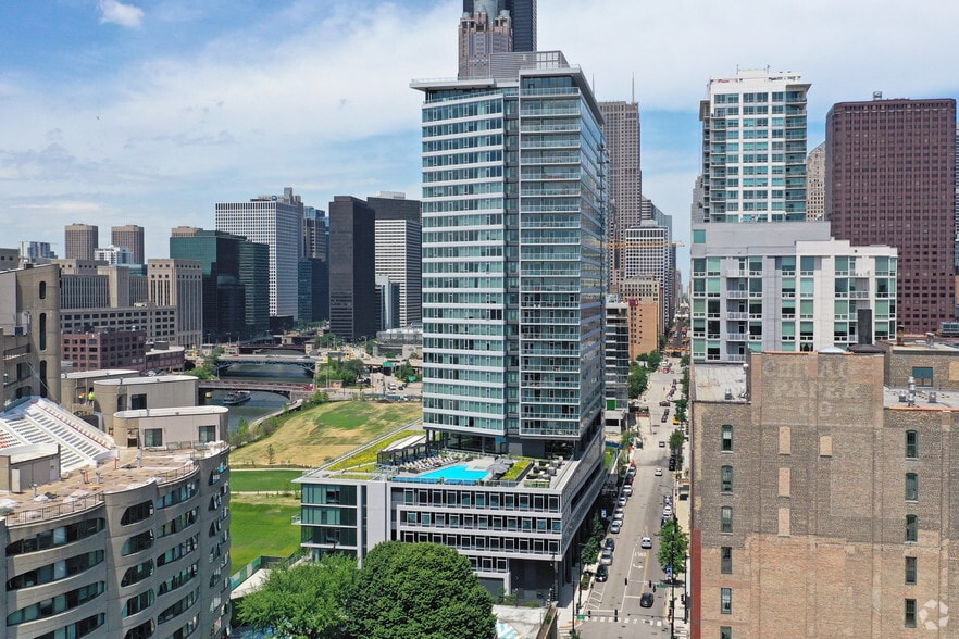 More Photos Of 720 S Wells St, Chicago Multifamily For Sale