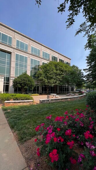 More Photos Of 1745 N Brown Rd, Lawrenceville Office For Lease