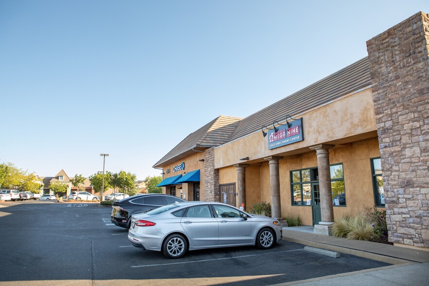 More Photos Of 4315-4363 Town Center Blvd, El Dorado Hills Unknown For Lease