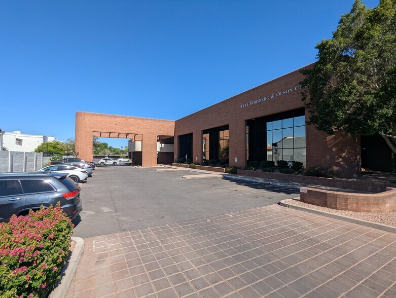 More Photos Of 5225 N Central Ave, Phoenix Office For Lease