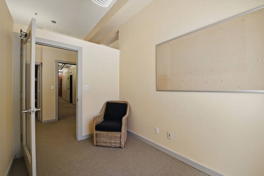 More Photos Of 1717-1719 Powell St, San Francisco Office For Sale