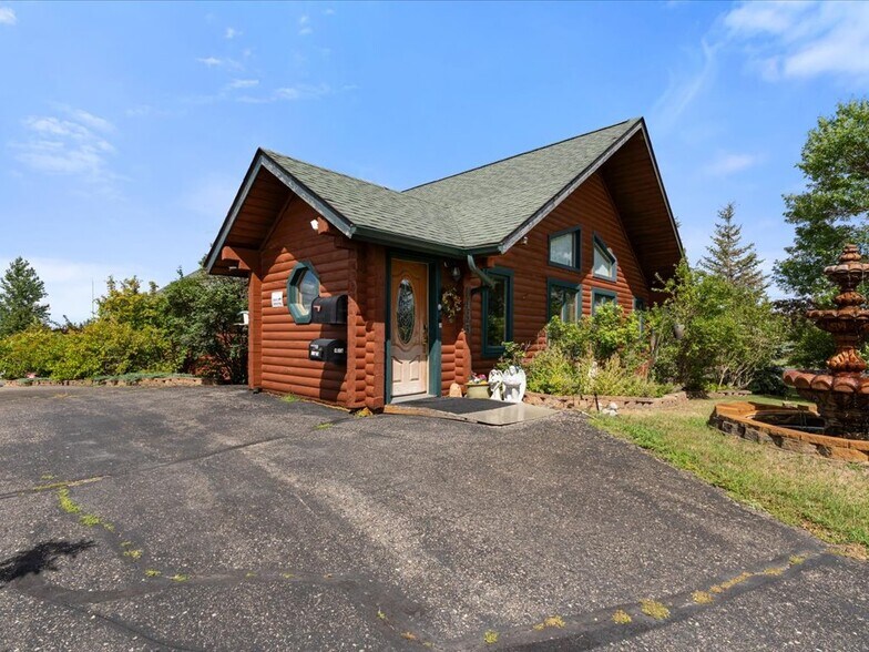 More Photos Of 1435 Anne St NW, Bemidji Office For Sale