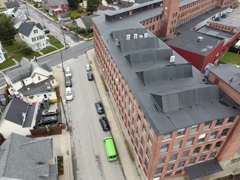 More Photos Of 51-55 Lake St, Nashua Light Manufacturing For Lease