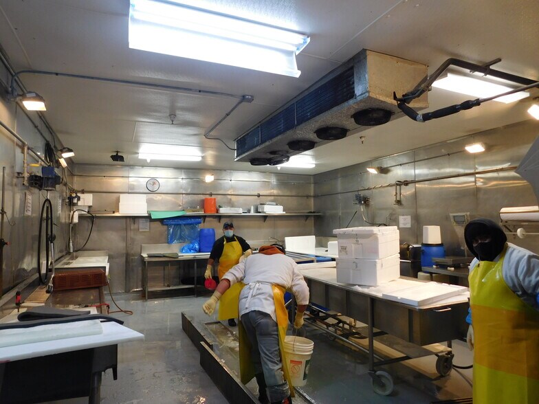 More Photos Of 1100 S Santa Fe Ave, Los Angeles Refrigeration Cold Storage For Lease