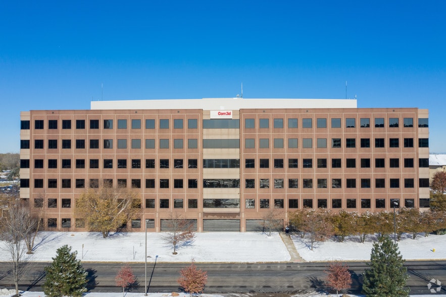 More Photos Of 3 Lincoln Centre, Oakbrook Terrace Office For Lease