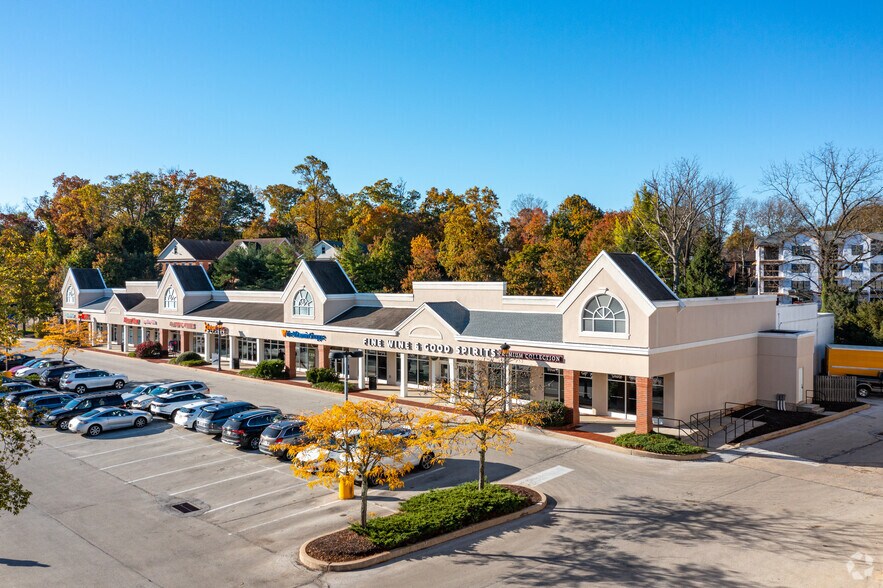 More Photos Of 39 Leopard Rd, Paoli Unknown For Lease