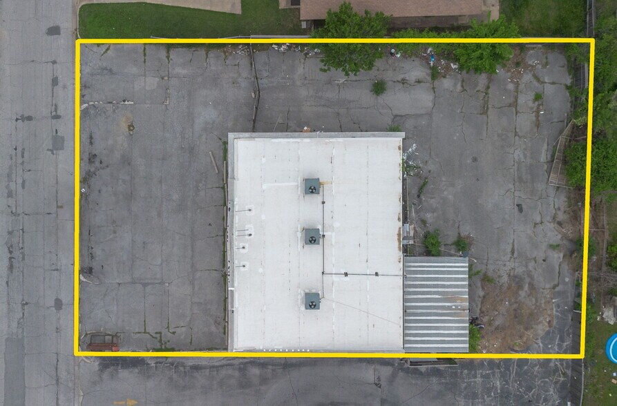 More Photos Of 5987 E 25th Pl, Tulsa Freestanding For Sale