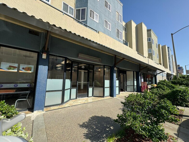 More Photos Of 732 La Playa St, San Francisco Apartments For Lease