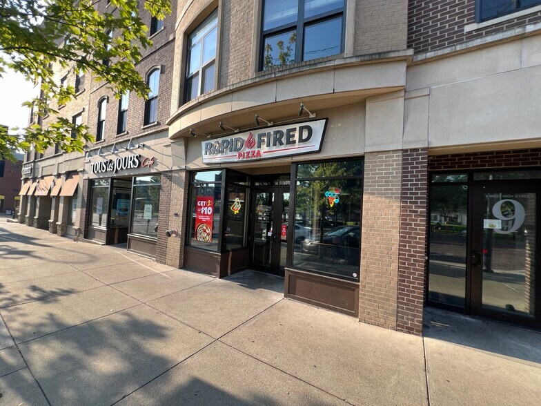 More Photos Of 7 W High St, Oxford Fast Food For Lease