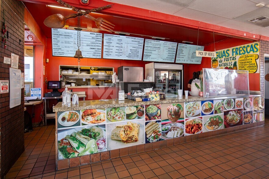 More Photos Of , Las Vegas General Retail For Sale