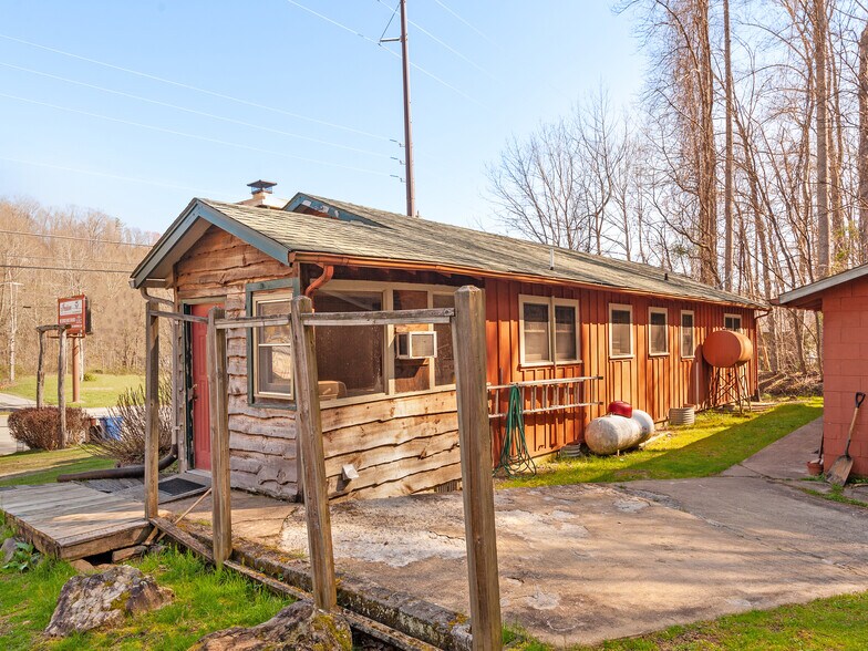 More Photos Of , Maggie Valley Unknown For Sale