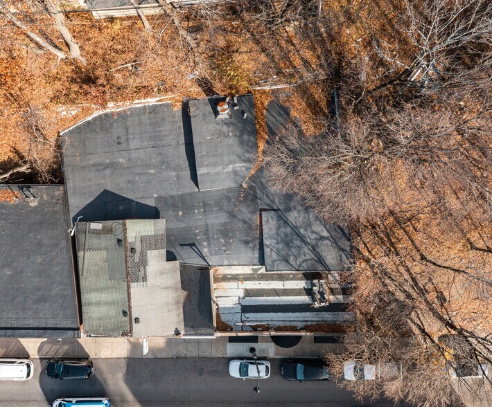 More Photos Of 210 Washington St, Boston Auto Repair For Sale